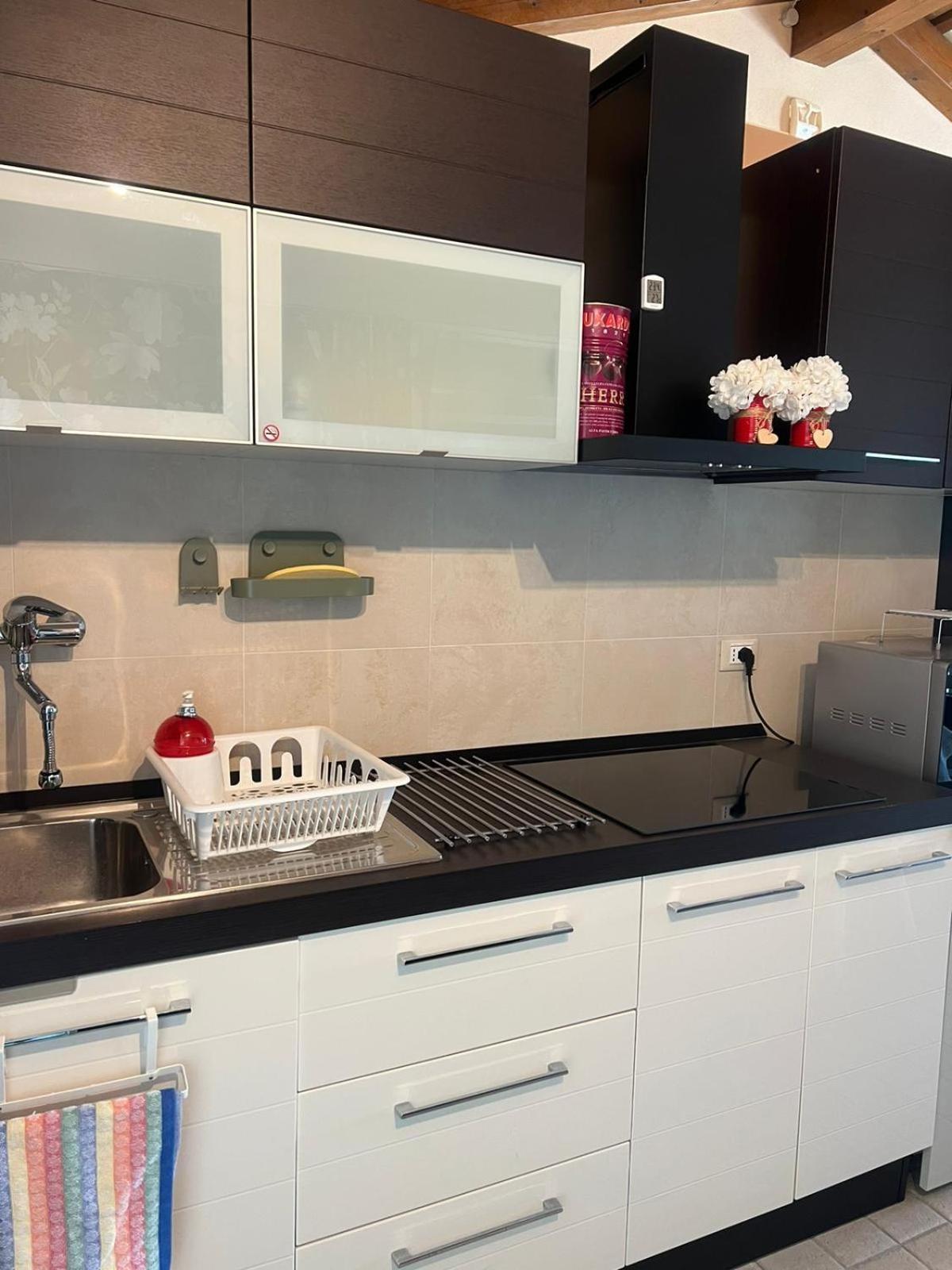 B&B Casa Belvedere Тецце-суль-Брента Экстерьер фото